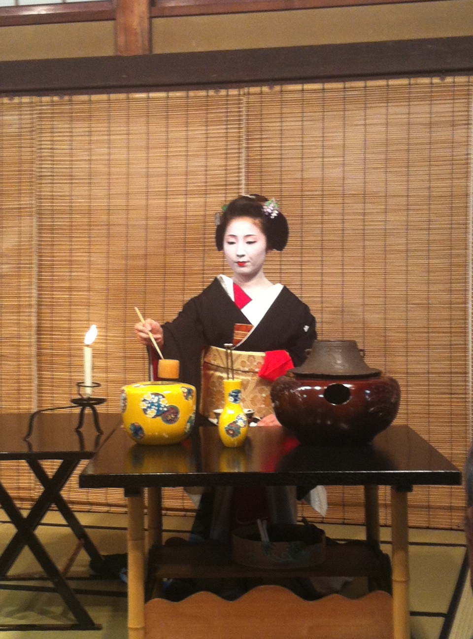 Geisha tea ceremony